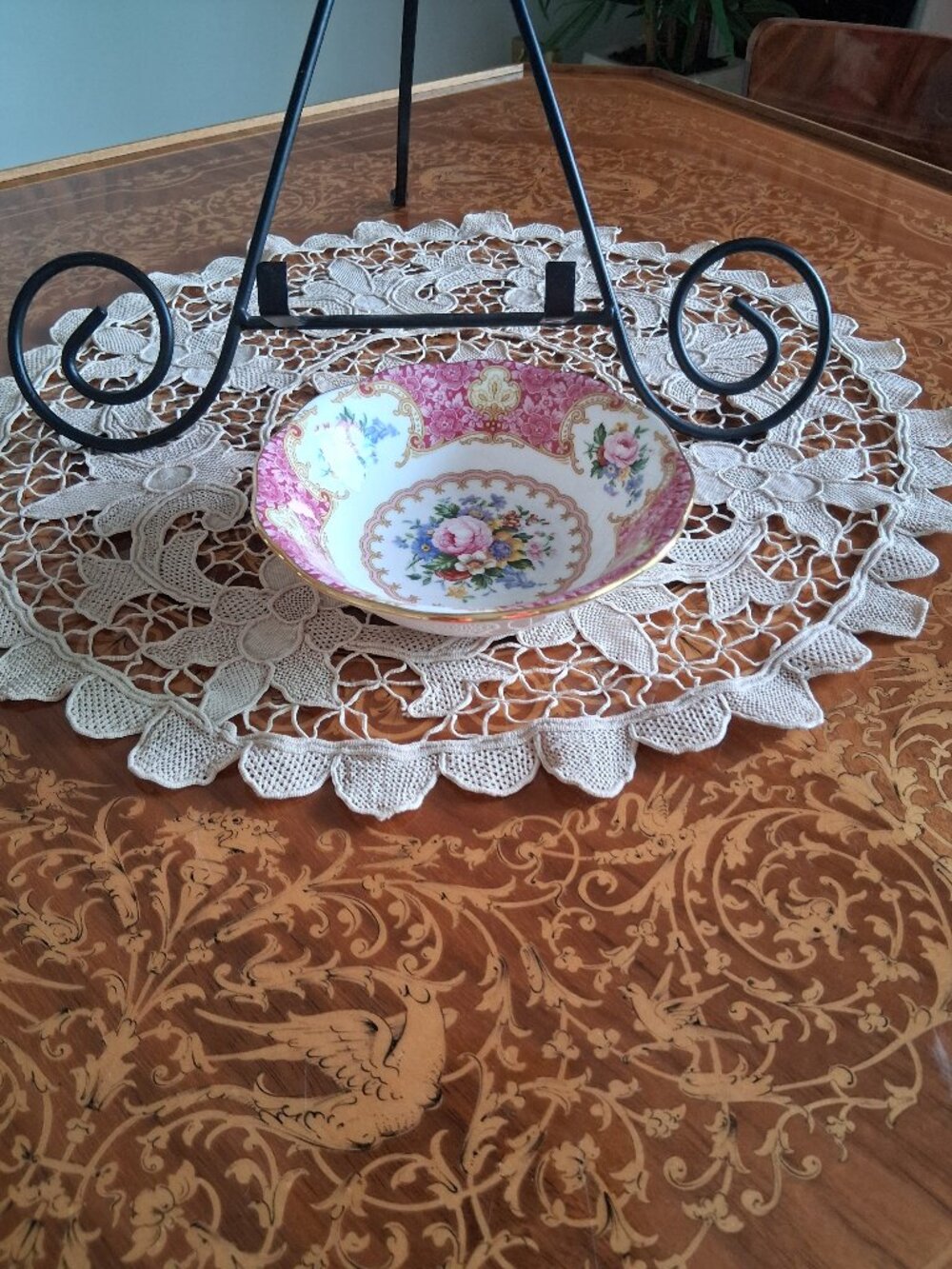 RA Lady Carlyle Berry Dish, NWOT, 4 Available